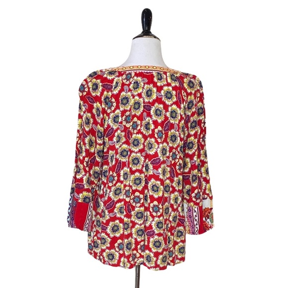 Fig & Flower Red Floral Split Neck Blouse Size XL - Picture 3 of 6